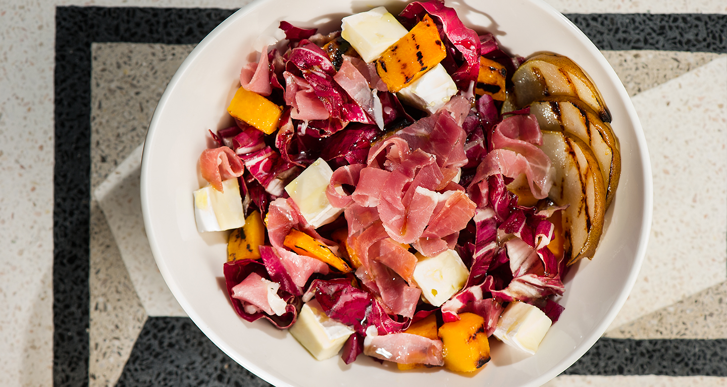 SALAD WITH RADICCHIO, GRILLED PUMPKIN AND PEARS, BRIE CHEESE AND PARMA HAM